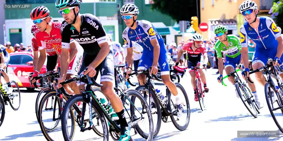 💻 高清直播，身临其境的观赛体验！